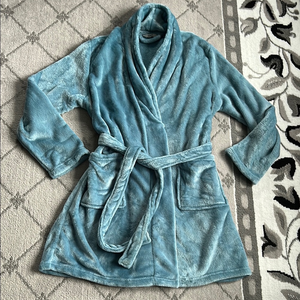 Luxurious Blue Montauk Women's Robe